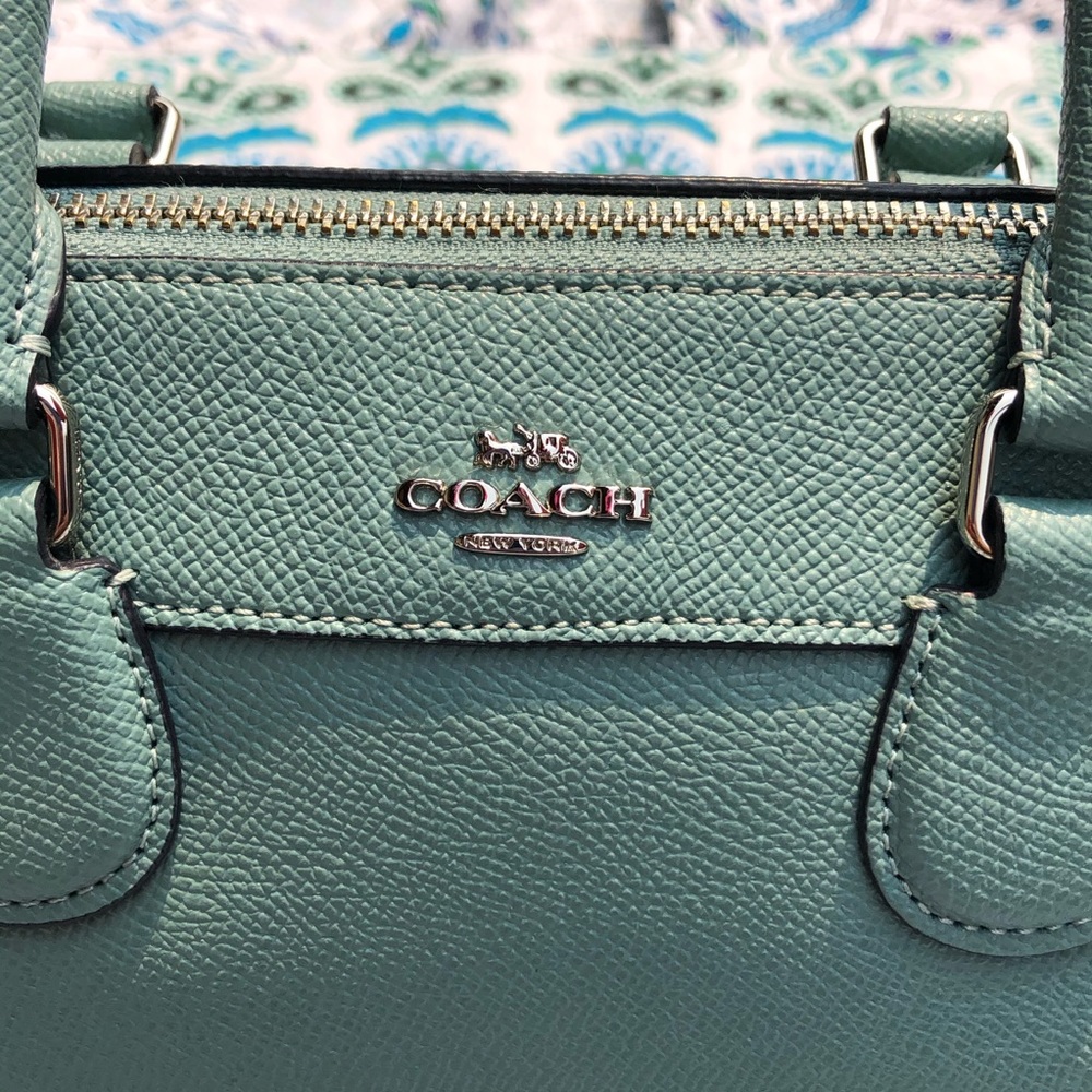 ♡ COACH Mini Bennett ♡